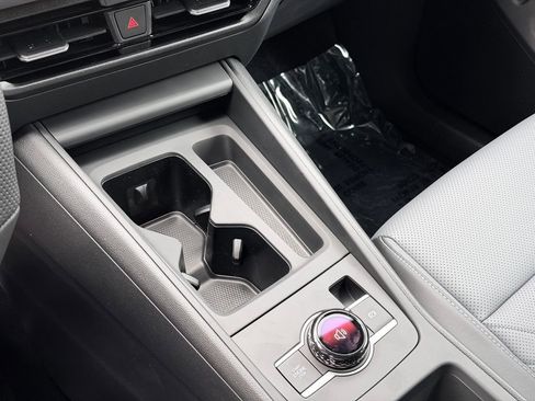 New 2026 Volkswagen Tiguan SE R-Line AWD/4WD image 19
