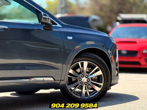 Used 2020 Cadillac XT6 Premium Luxury FWD image 10