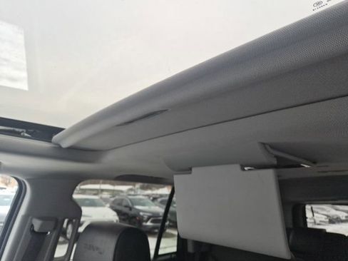 Used 2016 GMC Yukon Denali w/ Open Road Package image 22