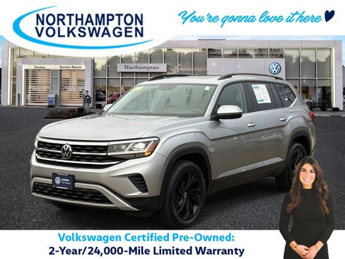 Used 2022 Volkswagen Atlas SE image 1