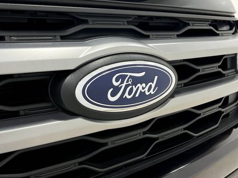 Used 2022 Ford Expedition Max XLT w/ Livery Package AWD/4WD image 42