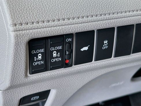 New 2026 Honda Odyssey EX-L image 14