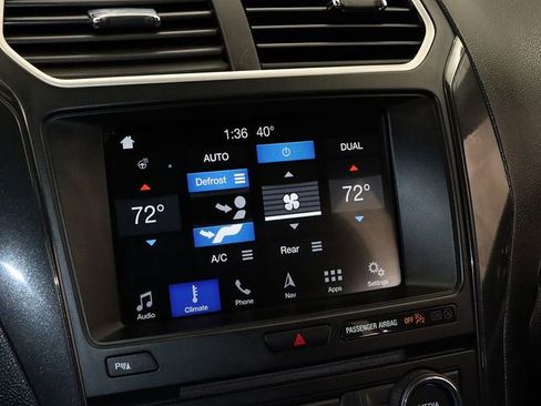 Used 2017 Ford Explorer XLT w/ Equipment Group 202A image 21