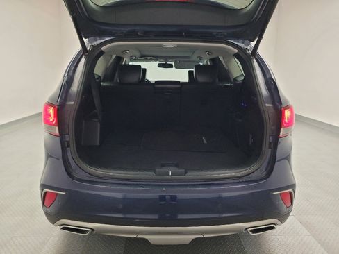 Used 2017 Hyundai Santa Fe SE image 29