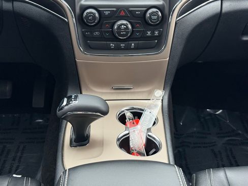 Used 2015 Jeep Grand Cherokee Limited image 21