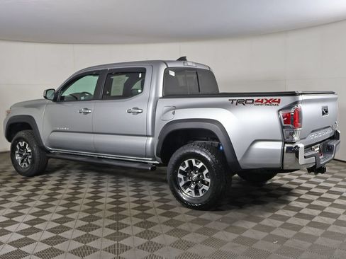 Used 2022 Toyota Tacoma TRD Off-Road AWD/4WD image 6