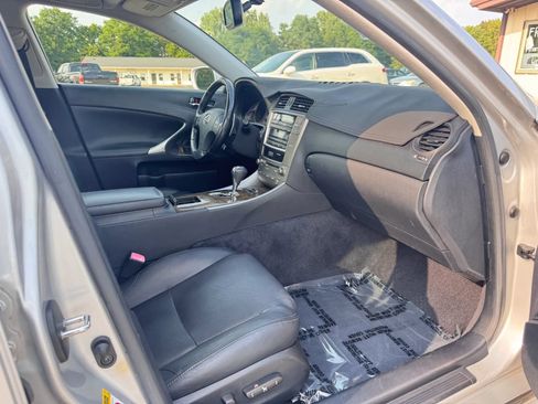Used 2009 Lexus IS 250 AWD w/ Premium Pkg image 22