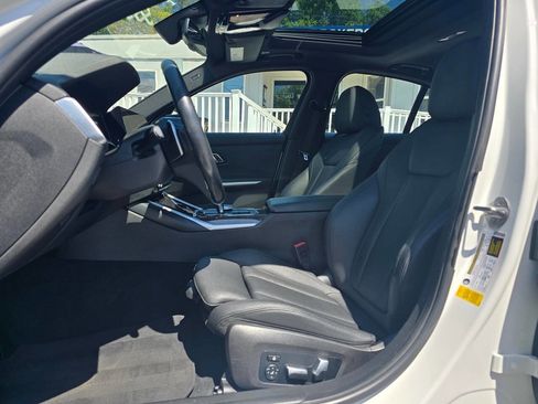 Used 2020 BMW 330i Sedan image 18