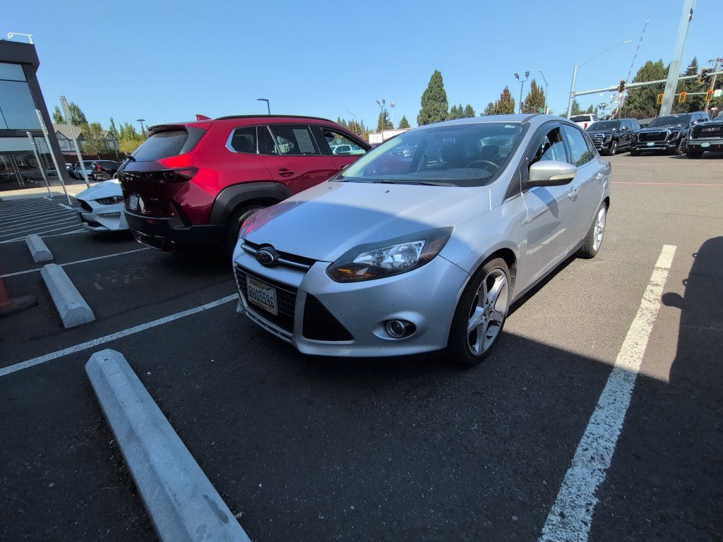 Used 2014 Ford Focus Titanium FWD image 7