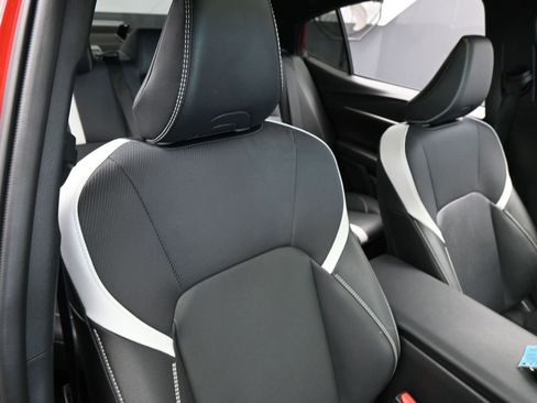 Used 2025 Toyota Camry SE w/ Multimedia Upgrade Package image 41