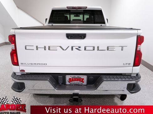 Used 2021 Chevrolet Silverado 2500 LTZ w/ LTZ Convenience Package image 4