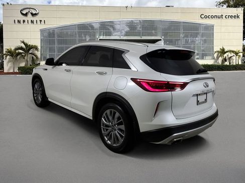 Used 2023 INFINITI QX50 Luxe FWD image 4