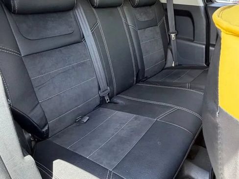 Used 2007 Toyota FJ Cruiser 4WD image 21