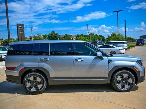 New 2026 Hyundai Santa Fe SE image 6