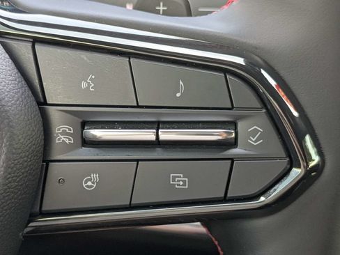 Used 2026 Chevrolet Equinox RS w/ Convenience Package III FWD image 23