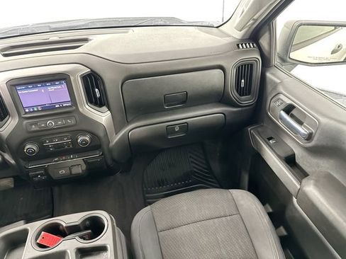Used 2020 Chevrolet Silverado 1500 Custom w/ Custom Value Package AWD/4WD image 21