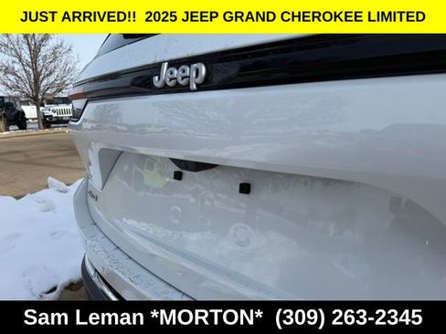 New 2025 Jeep Grand Cherokee Limited image 12
