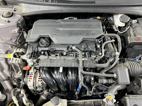Used 2023 Hyundai Elantra SEL FWD image 27