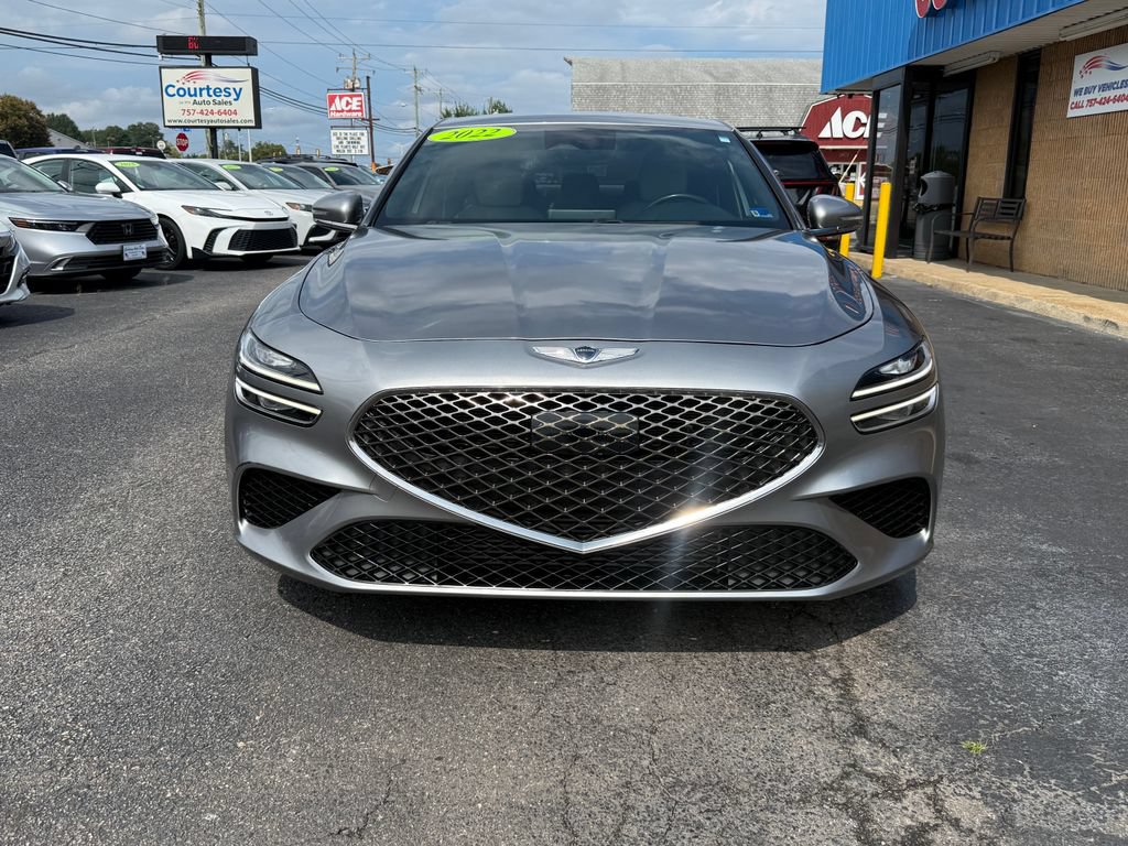 Used 2022 Genesis G70 2.0T RWD image 5