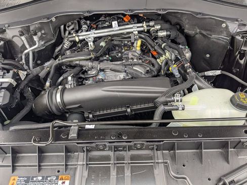 New 2026 Ford Explorer Active AWD/4WD image 25