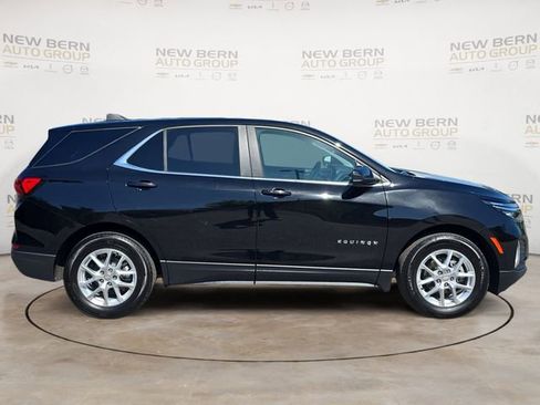 Used 2024 Chevrolet Equinox LT FWD image 6