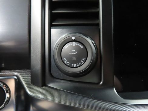 Used 2025 Ford F150 Lariat w/ Equipment Group 501A Mid image 65