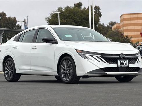 New 2026 Nissan Sentra SL w/ Floor Mat Package FWD image 2
