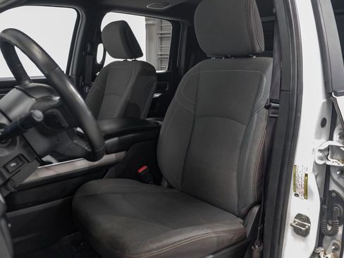 Used 2024 RAM 2500 Lone Star w/ Night Edition image 31