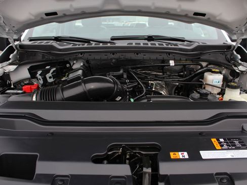 Used 2024 Ford F250 XL w/ Snow Plow Prep Package image 19