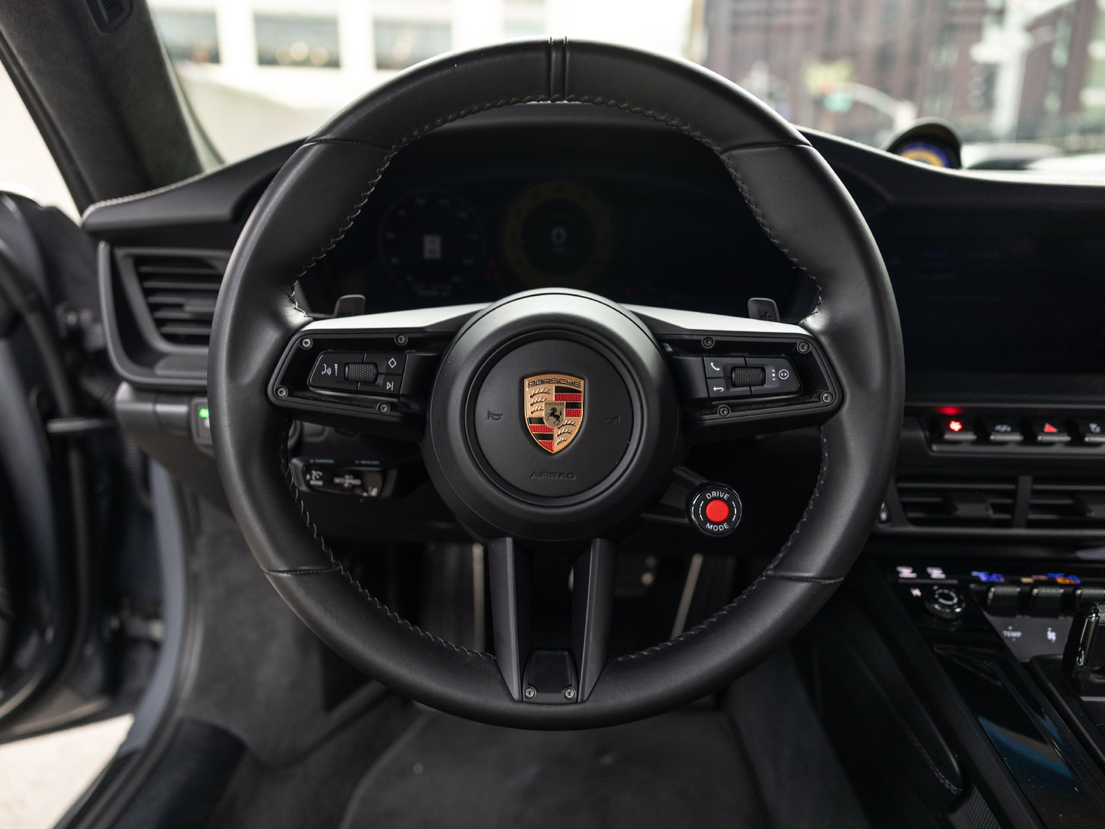 Certified 2025 Porsche 911 Carrera 4 GTS AWD/4WD image 6