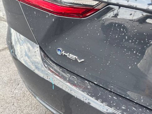 Used 2025 Toyota Camry LE FWD image 32