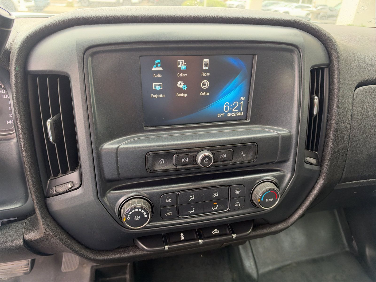 Used 2018 Chevrolet Silverado 1500 W/T w/ WT Convenience Package AWD/4WD image 15
