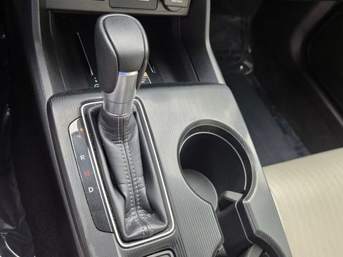 Used 2024 Honda Civic Touring image 22