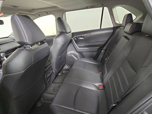 Used 2019 Toyota RAV4 XLE Premium w/ All Weather Liner Package image 15