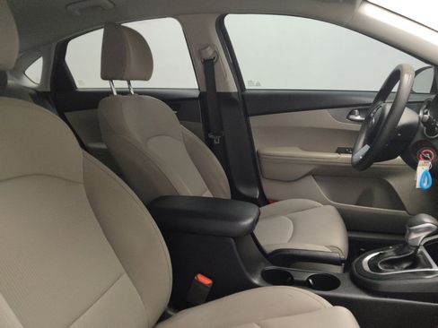 Used 2019 Kia Forte LXS image 21
