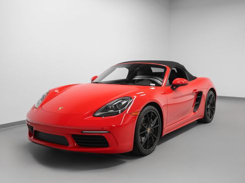 Certified 2019 Porsche 718 Boxster RWD image 8