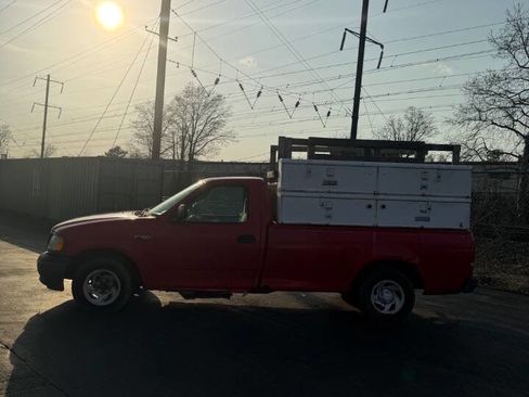 Used 2003 Ford F150 XLT image 3