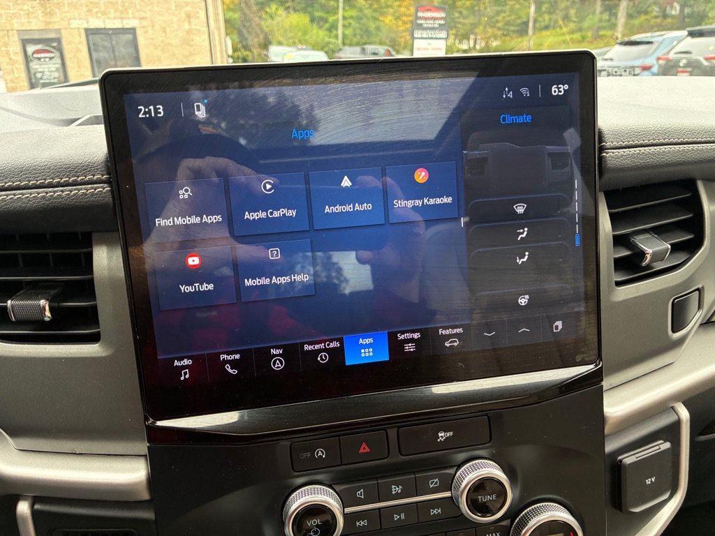 Used 2024 Ford Expedition XLT AWD/4WD image 44