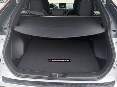 Used 2022 Mitsubishi Eclipse Cross LE image 21