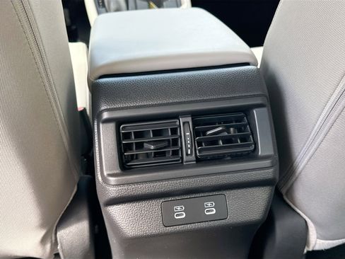 New 2025 Honda Accord SE image 18