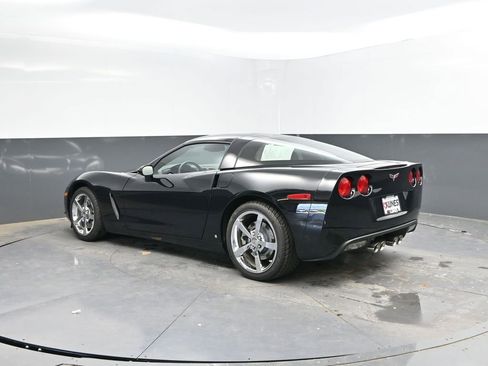 Used 2009 Chevrolet Corvette Coupe w/ Preferred Equipment Group RWD image 8