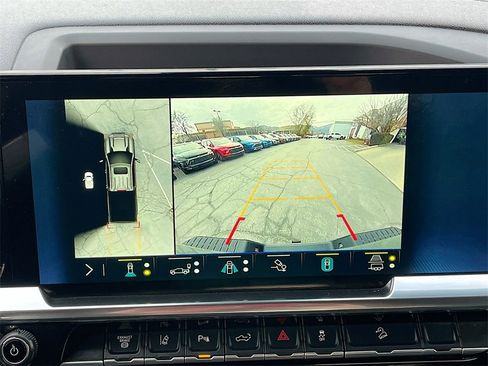 Used 2025 Chevrolet Silverado 3500 LT w/ All Star Edition image 14