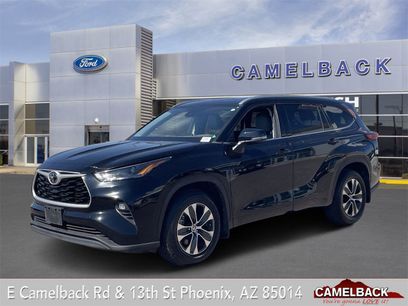 Used 2022 Toyota Highlander XLE