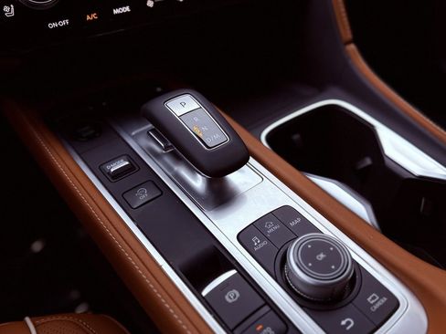 Certified 2026 INFINITI QX60 Autograph w/ Dark Cargo Package image 14