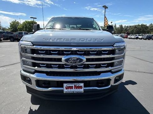 New 2026 Ford F250 Lariat w/ FX4 Off-Road Package AWD/4WD image 8
