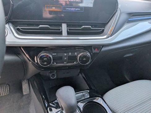 New 2026 Chevrolet Trax LT w/ Driver Confidence Package FWD image 21