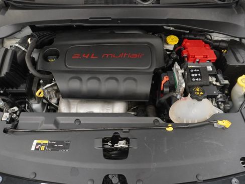 Certified 2020 Jeep Compass Latitude image 51