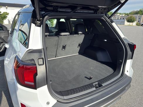 New 2026 GMC Terrain Elevation w/ Elevation Premium Package AWD/4WD image 20