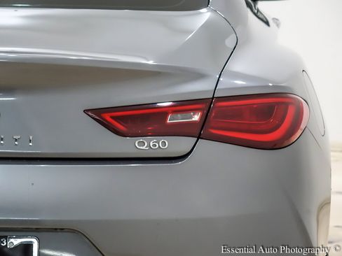 Used 2017 INFINITI Q60 3.0t w/ Premium Plus Package 3.0T image 8