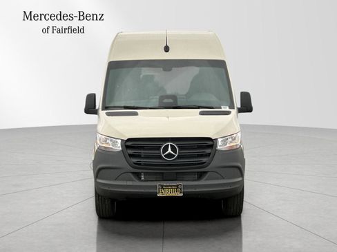New 2025 Mercedes-Benz Sprinter 2500 image 10